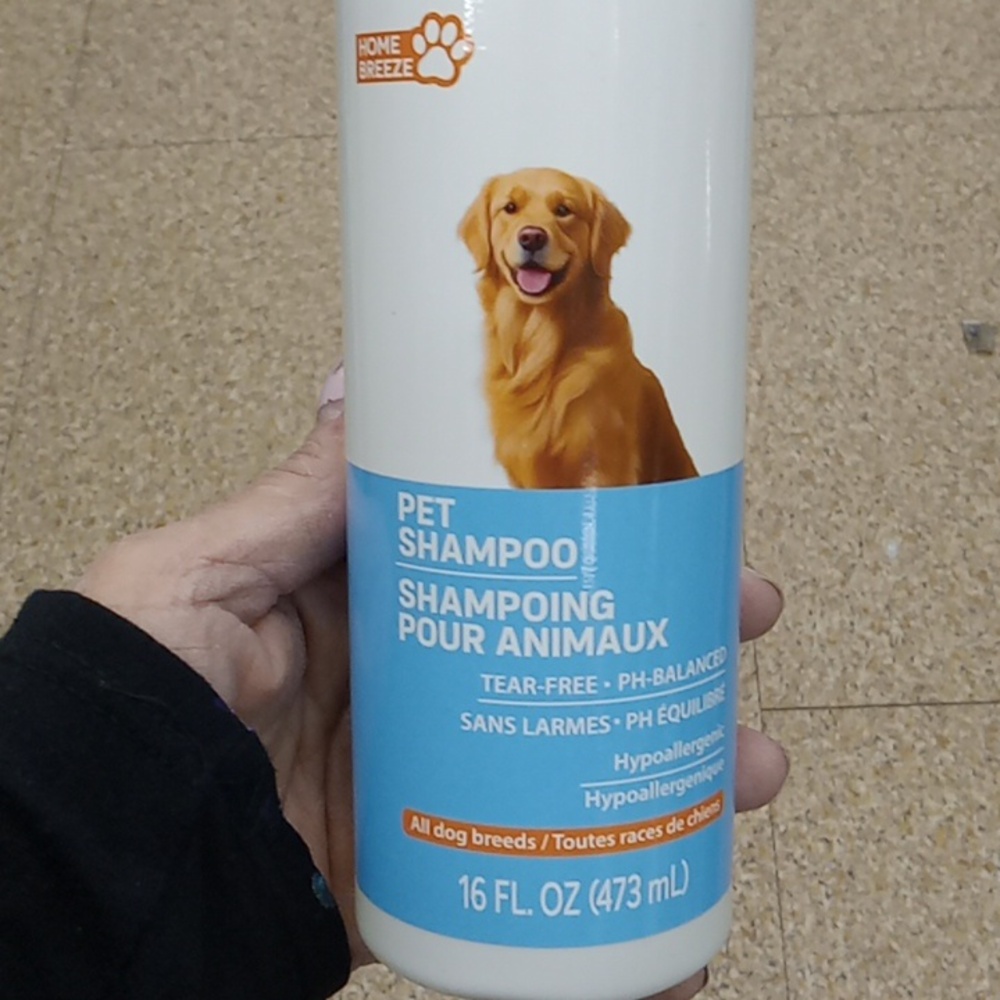 Dog Shampoo - Oatmeal Enhanced - White